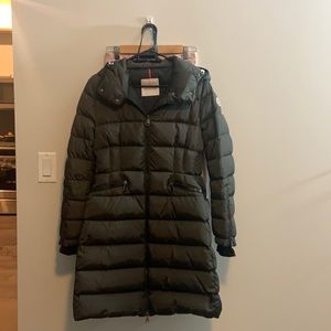 Moncler quilted feather down jacket (betulong giubotto) size 2, dark green color